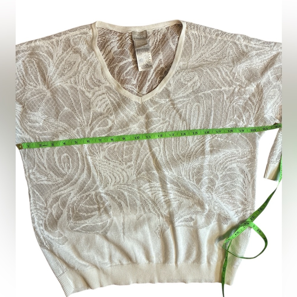 Chico’s Lightweight Jacquard White Sweater Size 1 Medium Lace Beach - Picture 7 of 9